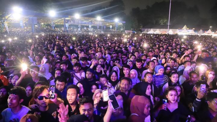 Virtual Concerts dan Events: Pengalaman Hiburan Baru