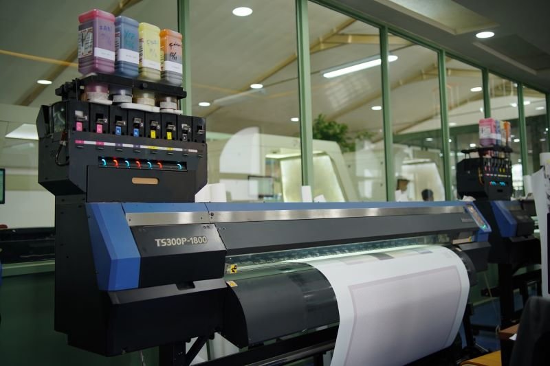 Dye-Sublimation: Teknologi Cetak Kain dengan Warna Cerah